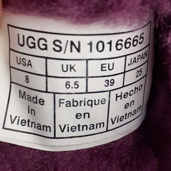 Ugg Adoria Tehuano Short Booties Size 8 - Picture 9 of 9